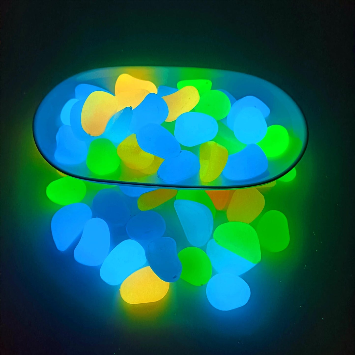 0.8-1.2" Big Rainbow Multicolor Glow in The Dark Rocks, Big Colored Pebbles, Aquarium Gravel, Fish Tank Gravel, Live Plants for Fish Tank, Glow Rocks for Landscaping 150 Pcs (1, Pounds)